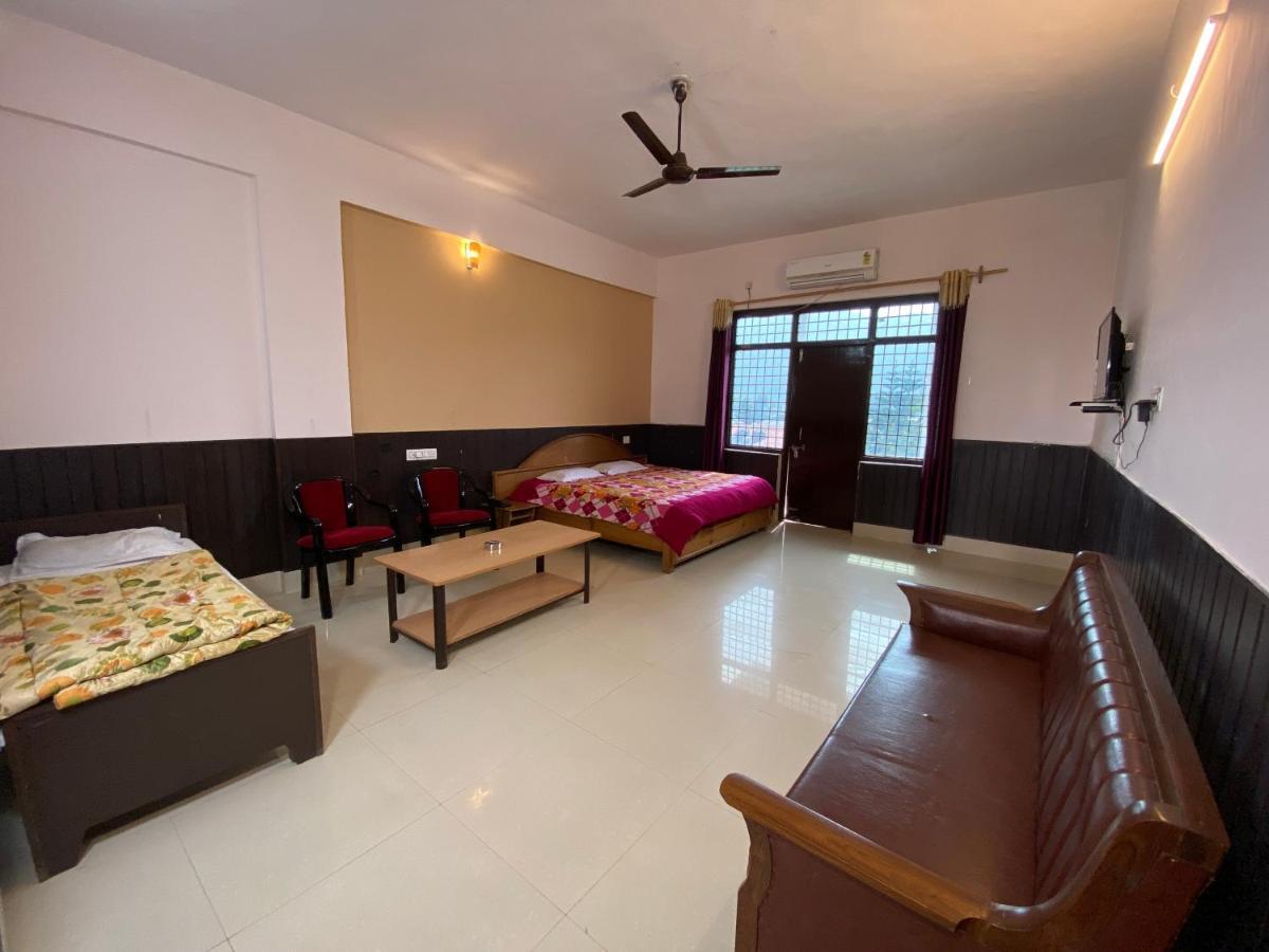 Kanara Hotel Bhīm Tāl Extérieur photo