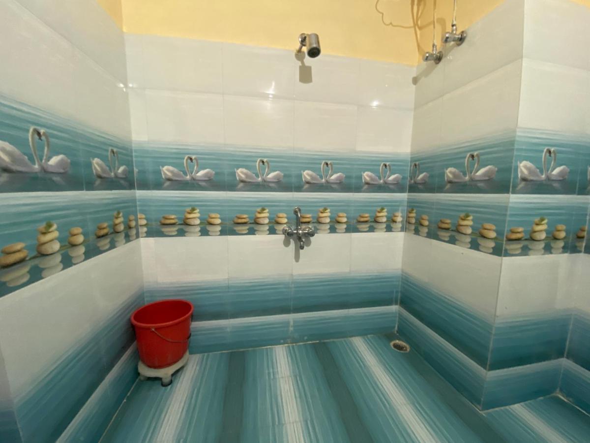Kanara Hotel Bhīm Tāl Extérieur photo