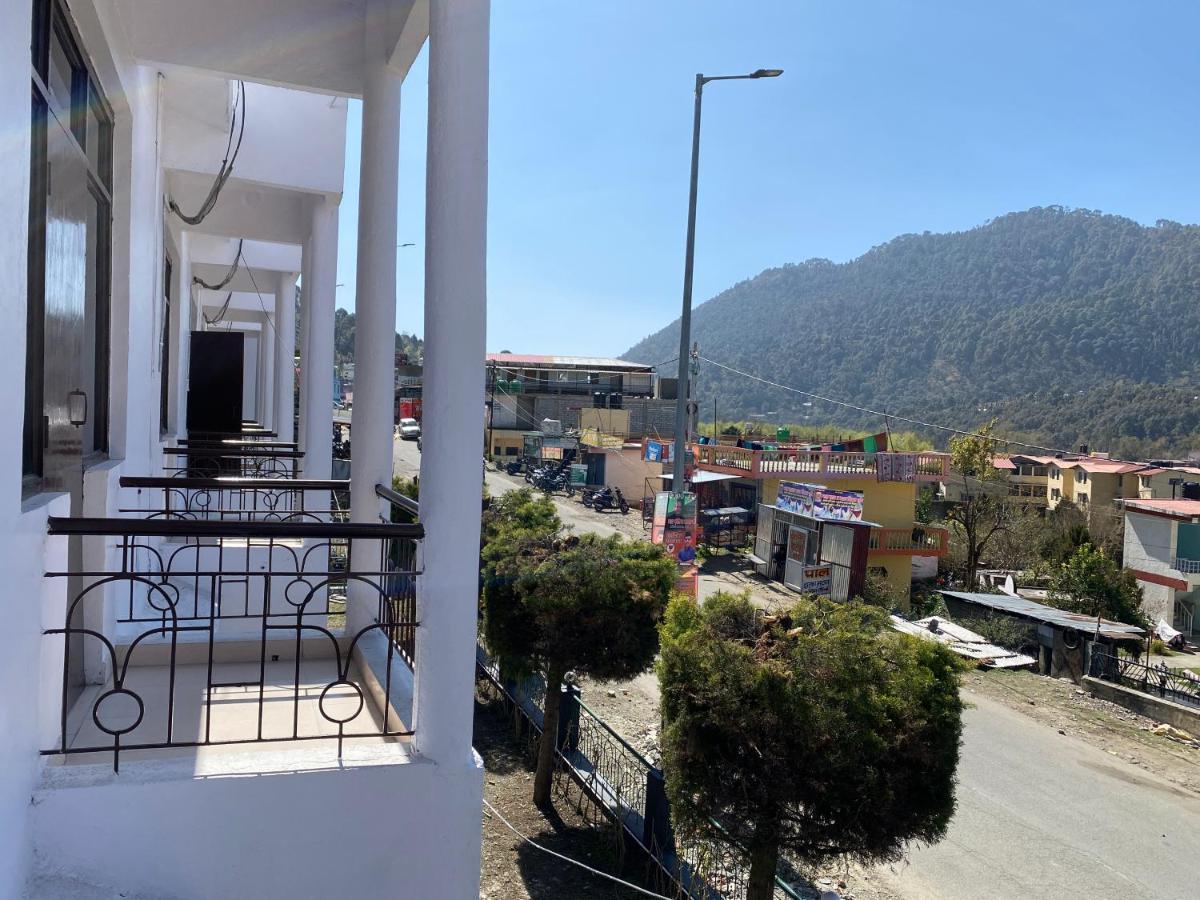 Kanara Hotel Bhīm Tāl Extérieur photo