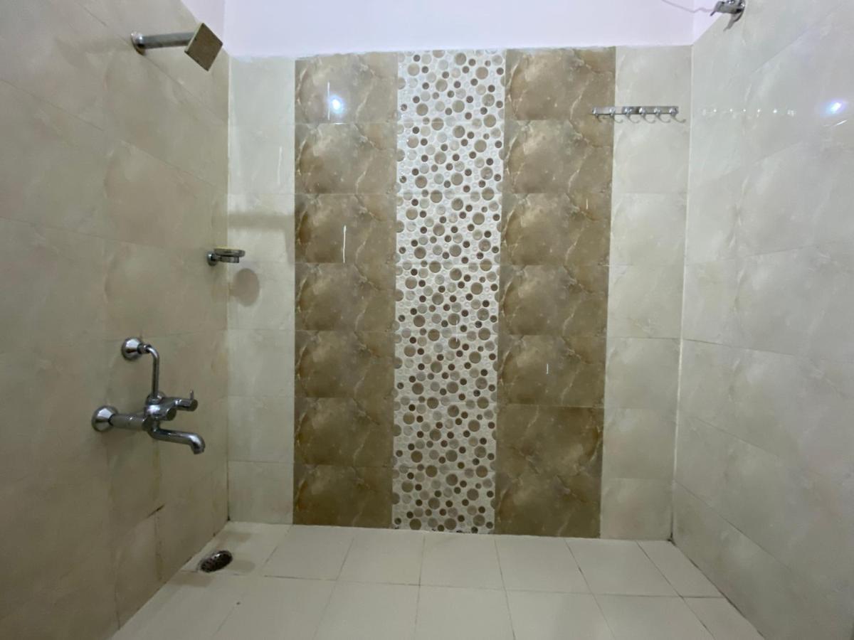Kanara Hotel Bhīm Tāl Extérieur photo