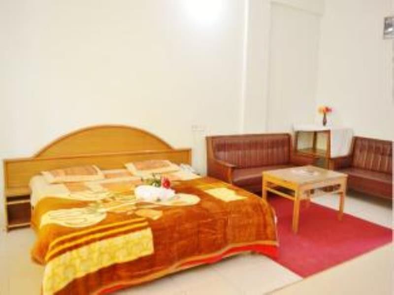 Kanara Hotel Bhīm Tāl Extérieur photo