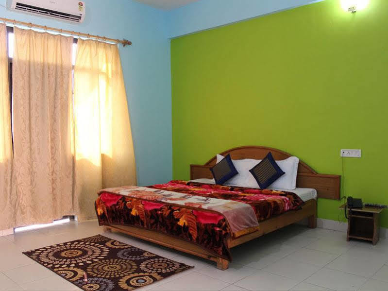 Kanara Hotel Bhīm Tāl Extérieur photo